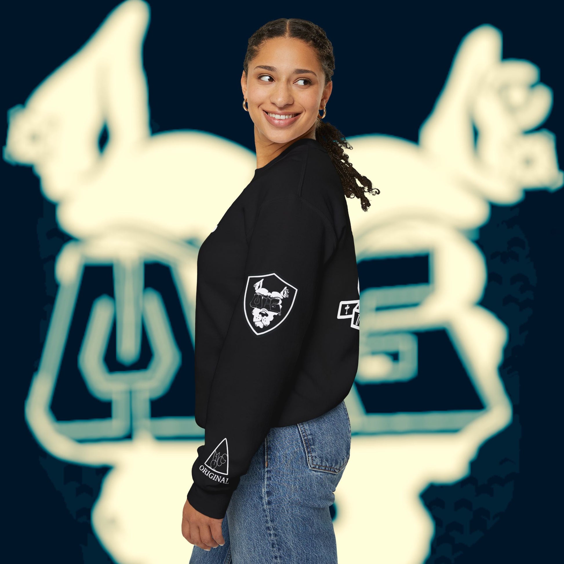 MCG* Crest Unisex Heavy Blend™ Crewneck Sweatshirt