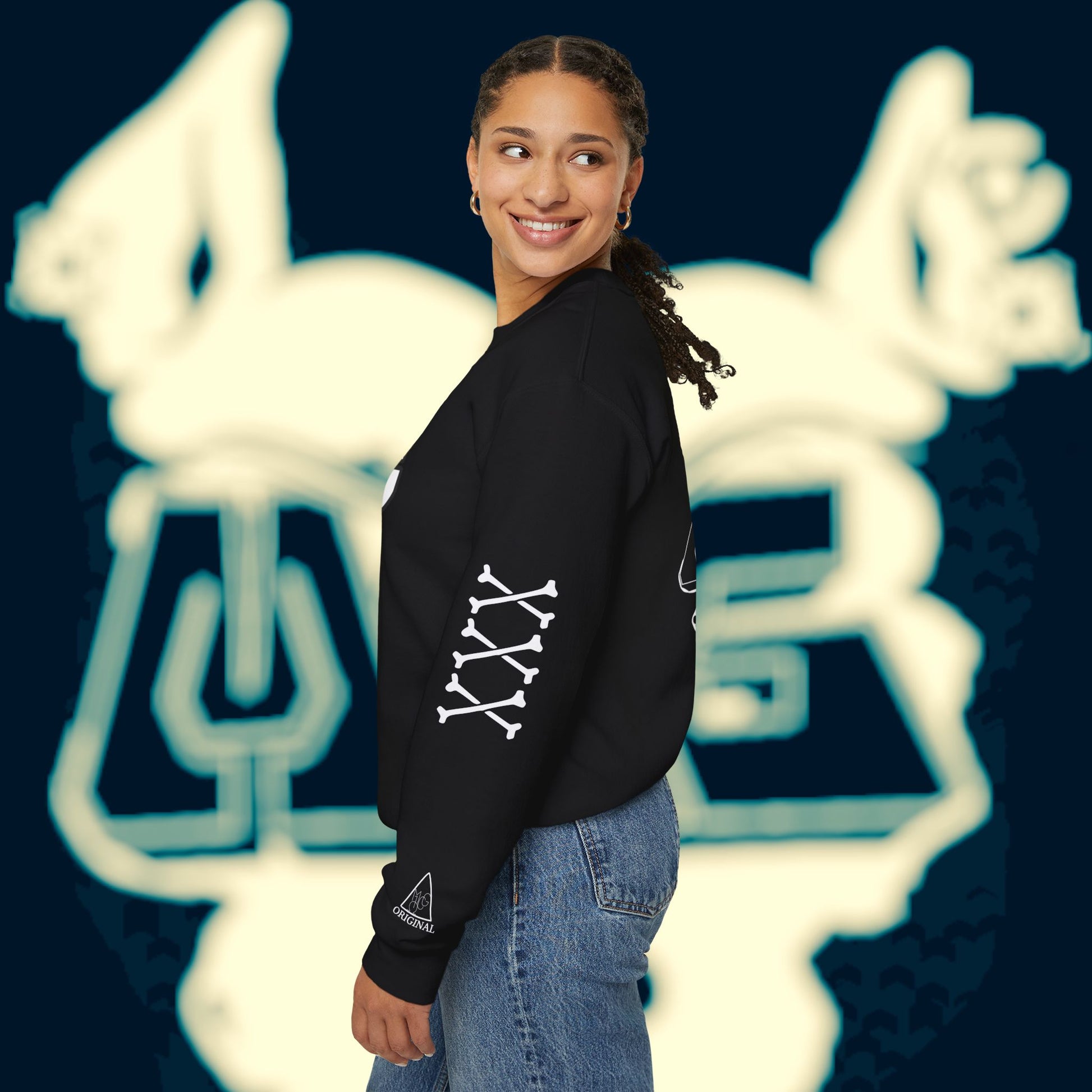 MCG* Unisex Heavy Blend™ Crewneck Sweatshirt